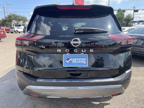 Used 2023 Nissan Rogue SL w/ SL Premium Package image 5