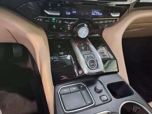 Used 2022 Acura MDX w/ Technology Package FWD image 13