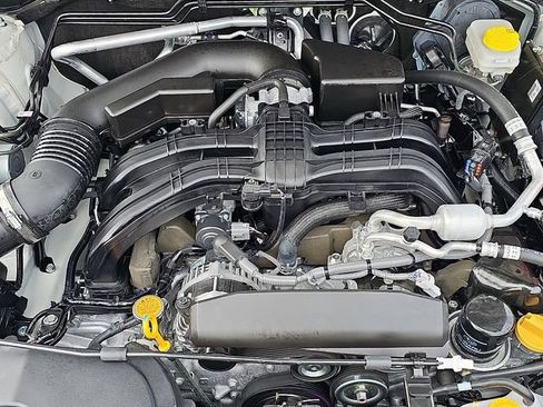 Certified 2025 Subaru Crosstrek 2.0i Premium image 30