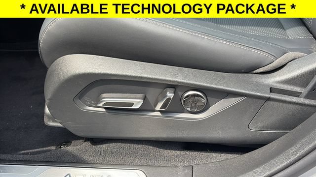 Certified 2026 Acura RDX w/ Technology Package AWD/4WD image 10