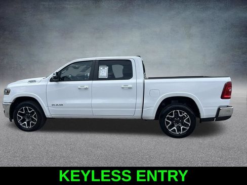 Used 2025 RAM 1500 Laramie AWD/4WD image 8