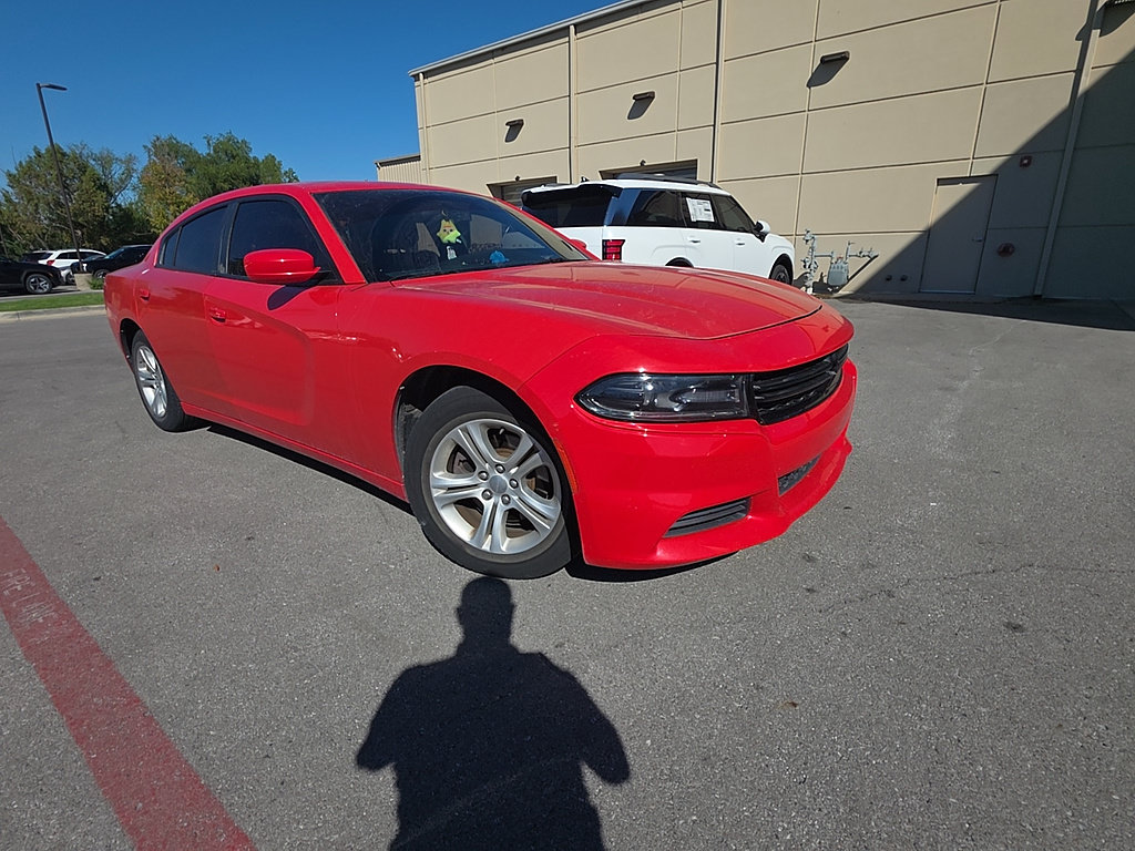 Used 2019 Dodge Charger SXT w/ Leather Interior Group RWD image 1