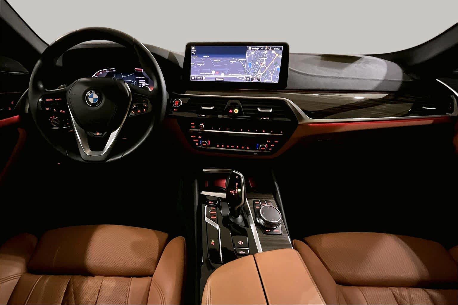 Used 2023 BMW 530i xDrive w/ Premium Package AWD/4WD image 30