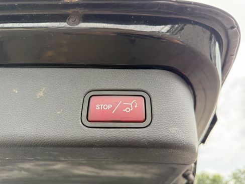 Used 2014 Mercedes-Benz ML 350 4MATIC image 16