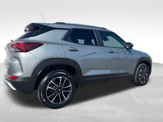 Used 2025 Chevrolet TrailBlazer LT FWD video 2