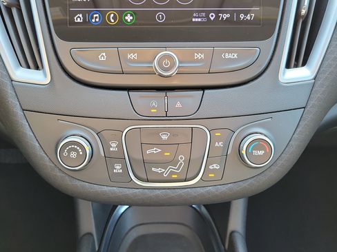 Used 2022 Chevrolet Malibu RS image 33