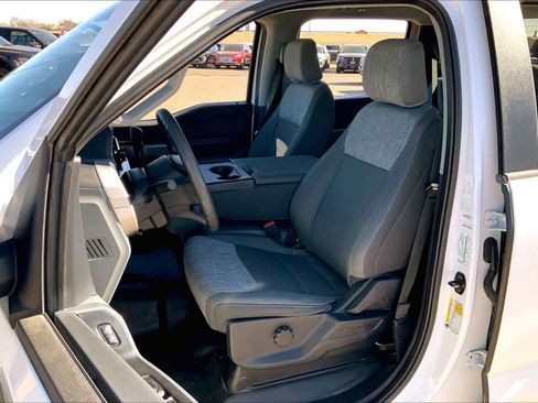 Used 2023 Ford F150 XLT image 7