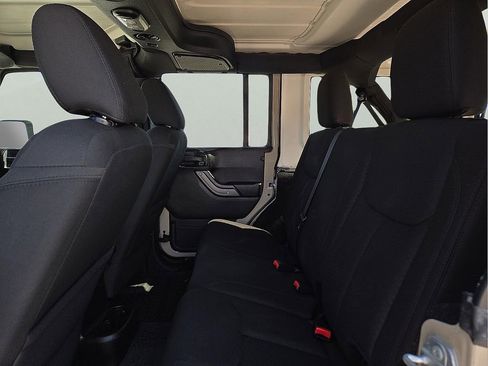 Used 2016 Jeep Wrangler Unlimited Sport w/ Quick Order Package 23S AWD/4WD image 10