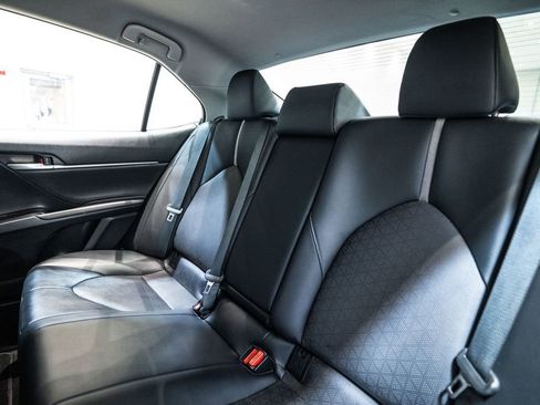 Used 2023 Toyota Camry XSE image 31