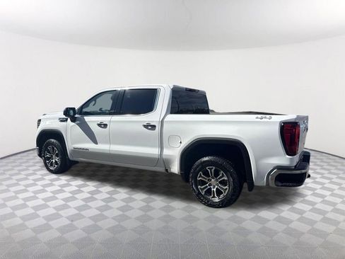 Used 2025 GMC Sierra 1500 SLT image 7