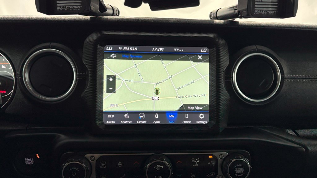 Used 2021 Jeep Wrangler Unlimited Sahara w/ Uconnect 4C Nav & Sound Group AWD/4WD image 34