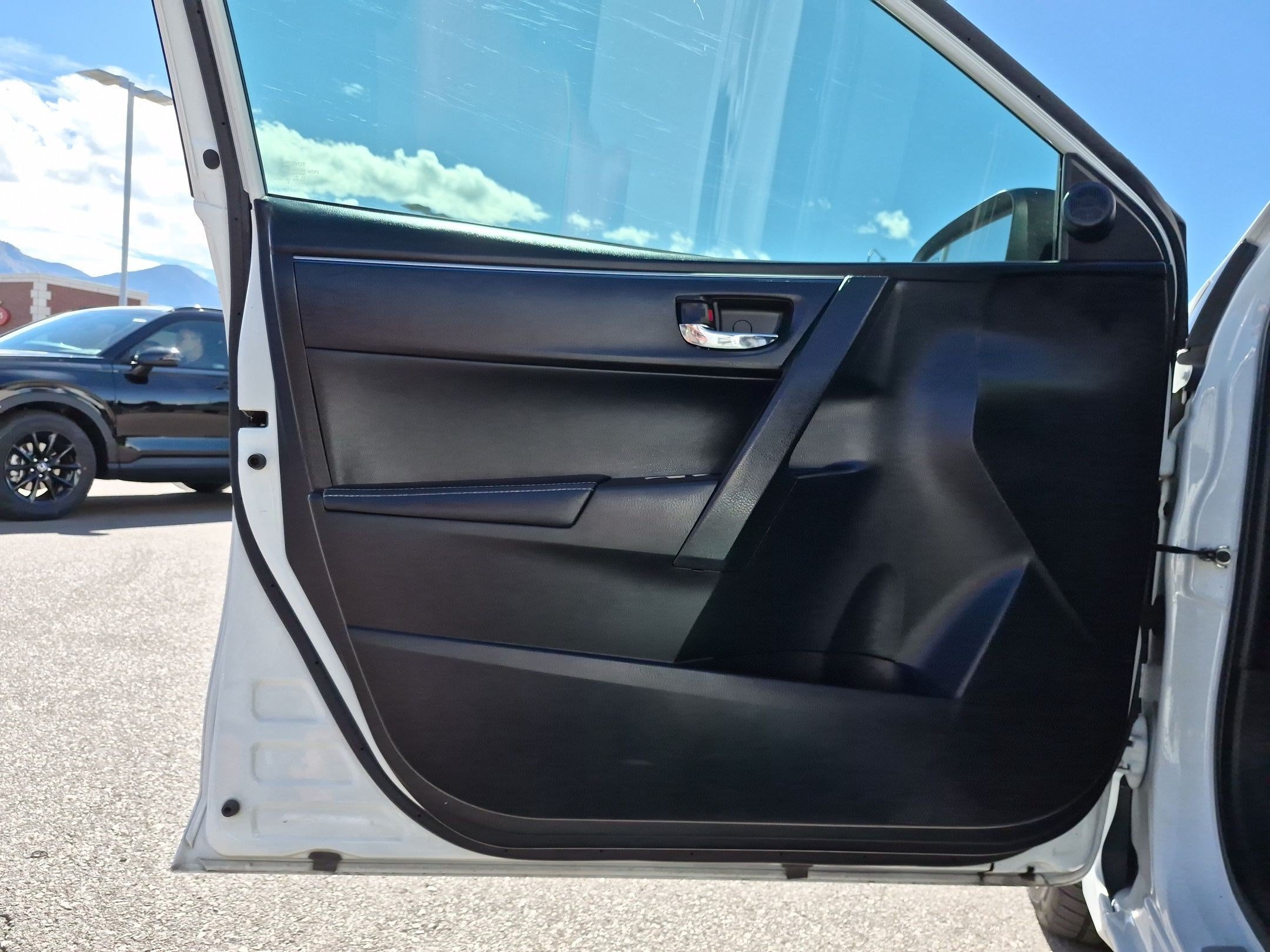 Used 2016 Toyota Corolla S w/ Body Protection Package #1 FWD image 14