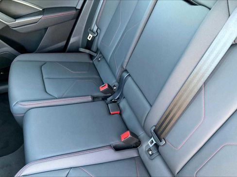 New 2025 Audi Q3 2.0T Premium Plus image 17