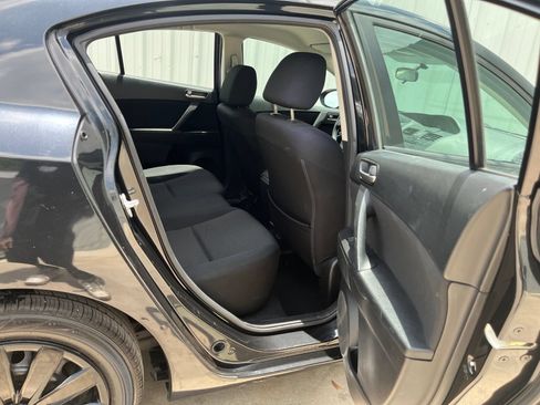 Used 2012 MAZDA MAZDA3 i Sport FWD image 14