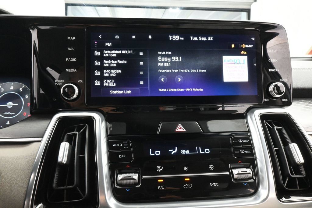 Used 2023 Kia Sorento SX FWD image 26