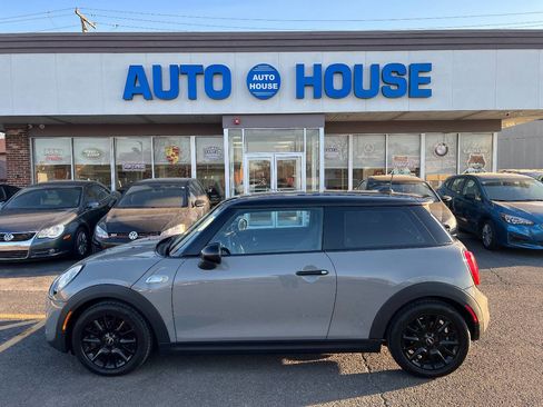Used 2015 MINI Cooper S image 8