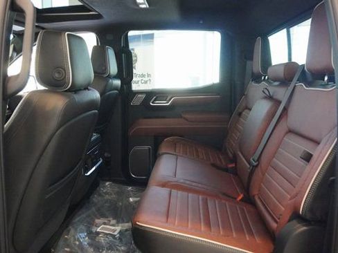 New 2026 GMC Sierra 1500 Denali Ultimate image 18