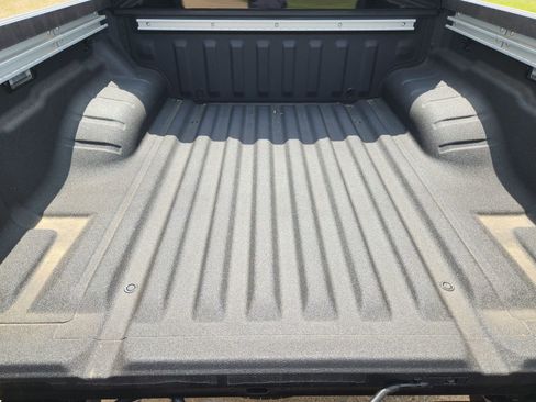 New 2026 Nissan Frontier SV RWD image 26