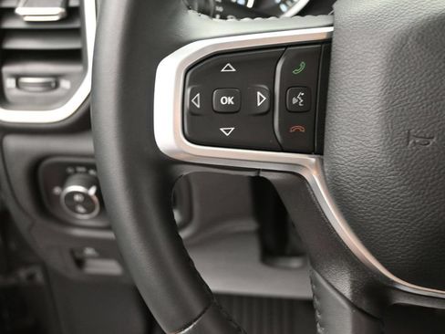 Used 2024 RAM 1500 Big Horn AWD/4WD image 28
