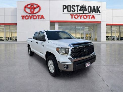 Used 2018 Toyota Tundra SR5 w/ SR5 Upgrade Package AWD/4WD image 9