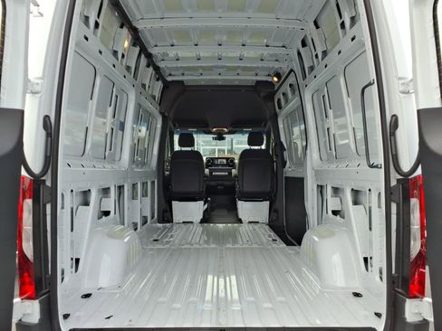 New 2026 Mercedes-Benz Sprinter 144 Cargo image 9