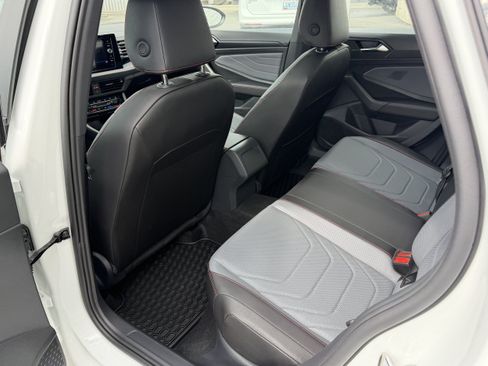 New 2026 Volkswagen Jetta GLI Autobahn FWD image 25