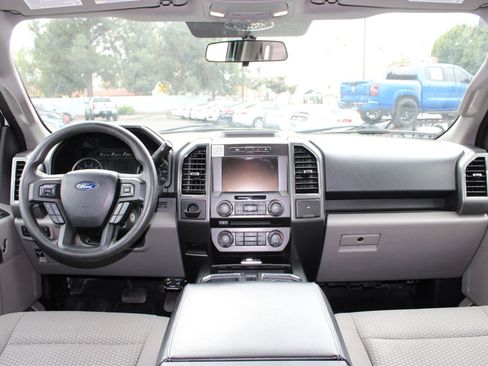 Used 2018 Ford F150 XLT image 15