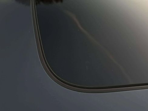 Used 2016 BMW 740i image 39