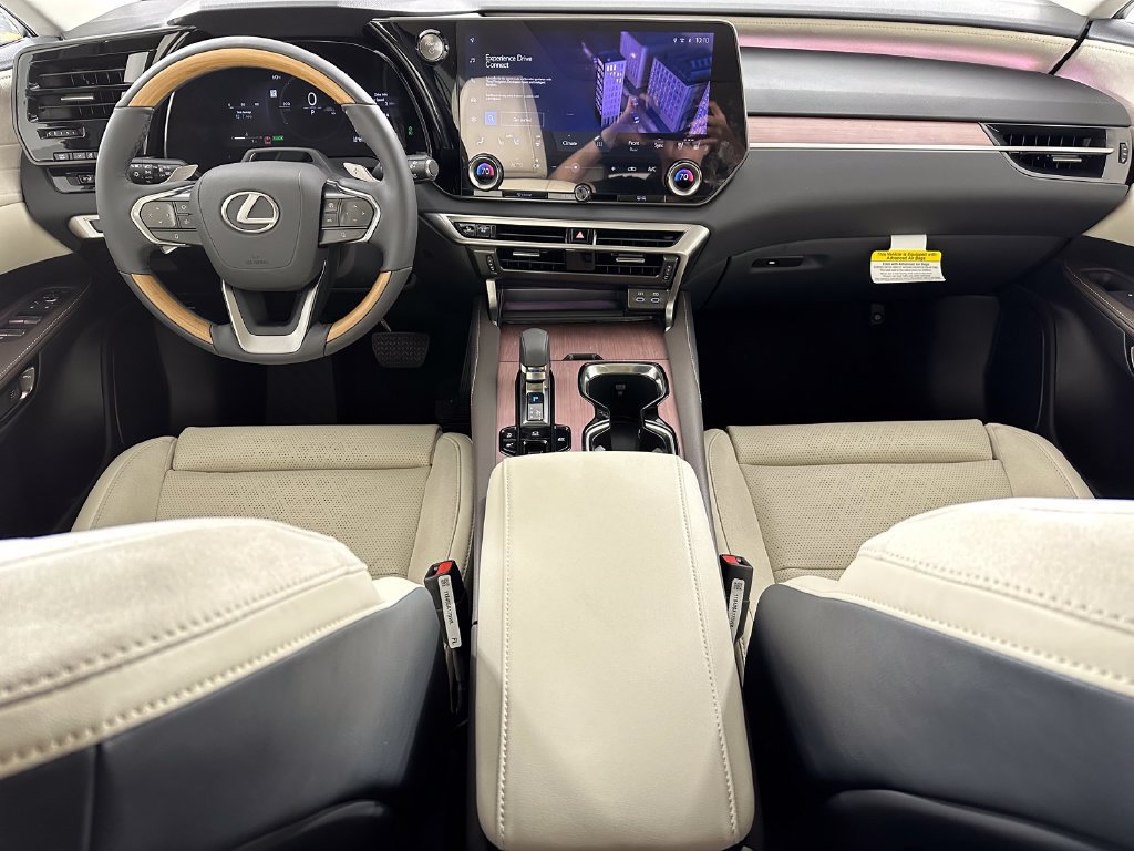 New 2026 Lexus RX 350 w/ Convenience Package AWD/4WD image 3