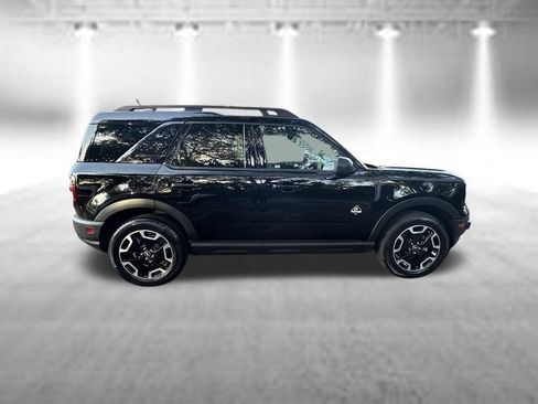 Used 2024 Ford Bronco Sport Outer Banks w/ Tech Package AWD/4WD image 3