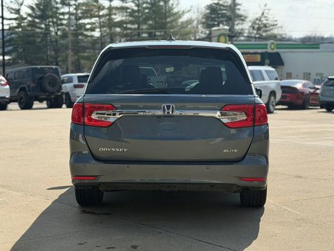 Used 2019 Honda Odyssey Elite image 3