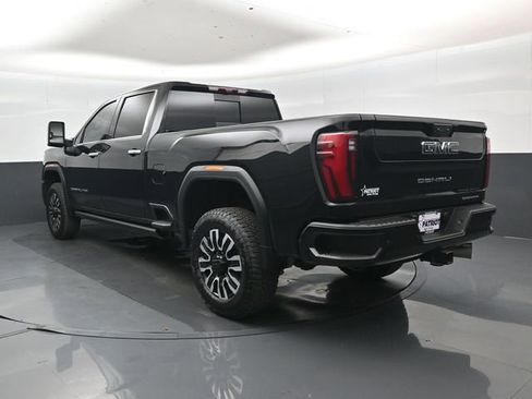 Used 2024 GMC Sierra 2500 Denali Ultimate w/ Max Trailering Package AWD/4WD image 6