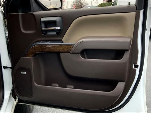Used 2016 Chevrolet Silverado 1500 LT w/ All Star Edition AWD/4WD image 22
