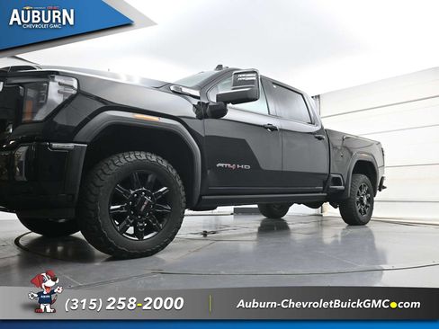 Used 2024 GMC Sierra 2500 AT4 w/ AT4 Premium Plus Package AWD/4WD image 22