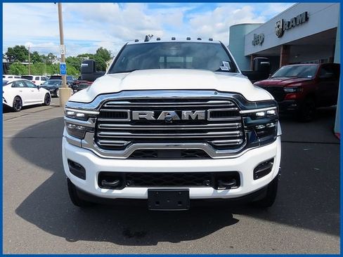 New 2026 RAM 5500 4x4 Crew Cab w/ Laramie Trim Package image 3
