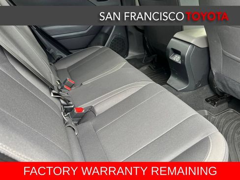 Used 2025 Subaru Crosstrek 2.5i Premium w/ Popular Package #4 AWD/4WD image 18