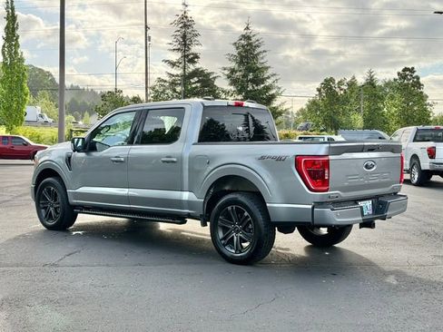 Used 2021 Ford F150 XLT w/ Equipment Group 302A High AWD/4WD image 5