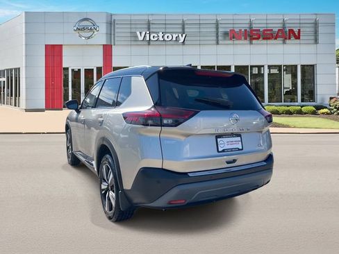 Used 2021 Nissan Rogue SL w/ Premium Package FWD image 5