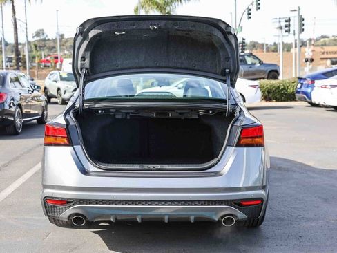 Used 2020 Nissan Altima 2.5 SR w/ Premium Package image 28