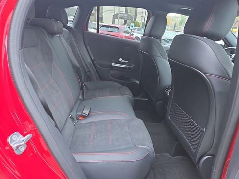 Certified 2026 Mercedes-Benz GLA 250 image 15