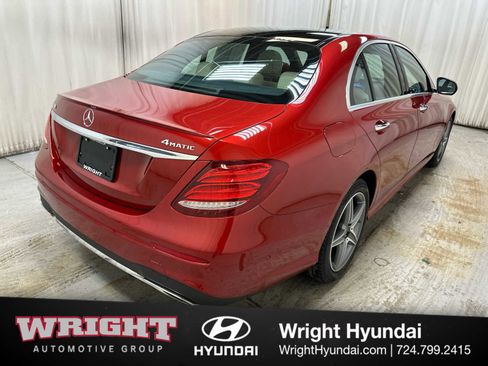 Used 2019 Mercedes-Benz E 300 4MATIC image 6