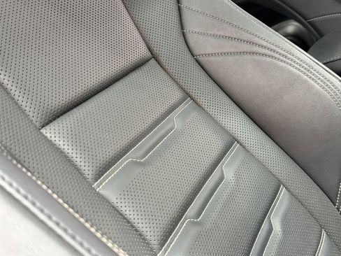 Used 2015 Lexus RC 350 w/ F Sport w/Summer Tires image 17