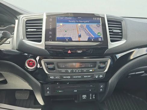 Used 2018 Honda Pilot Elite image 22
