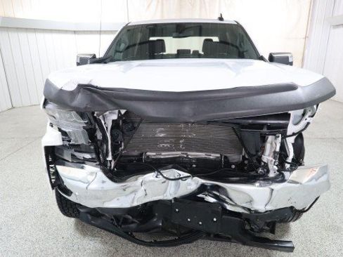 Used 2020 Chevrolet Silverado 1500 LT w/ All-Star Edition AWD/4WD image 7