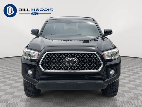 Used 2019 Toyota Tacoma TRD Off-Road AWD/4WD image 2