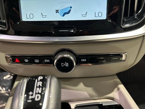 Used 2020 Volvo V60 T5 Cross Country w/ Protection Package Premier AWD/4WD image 20