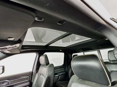 Used 2020 RAM 1500 Laramie w/ Sport Appearance Package AWD/4WD image 23