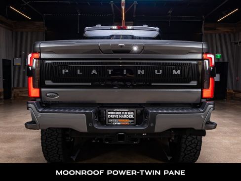 Used 2026 Ford F250 Platinum w/ Platinum Plus Package AWD/4WD image 8