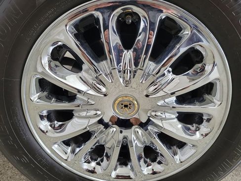 Used 2005 Cadillac De Ville FWD image 21