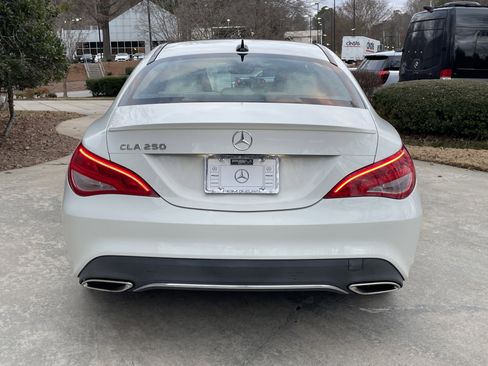 Used 2018 Mercedes-Benz CLA 250 image 7